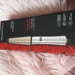 Brand New REMINGTON SHINE THERAPY TAPERED WAND- 1-1/2"